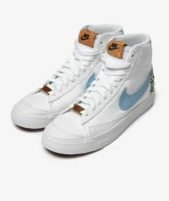 NIKE BLAZER MID 77 SE W