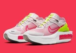 NIKE W FONTANKA EDGE