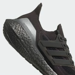 ADIDAS ULTRABOOST 21 SNEAKERS