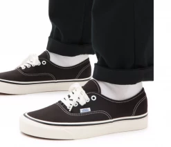 VANS AUTHENTIC 44DX BLACK NEW ARRIVALS