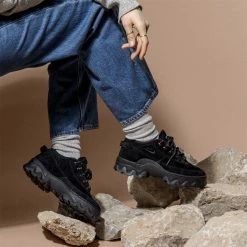 NIKE LAHAR LOW - BLACK/DK SMOKE GREY ORANGE NEW ARRIVALS