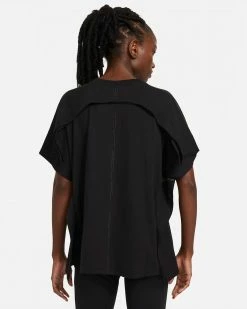 NIKE WOMEN'S EARTH DAY TOP APPAREL